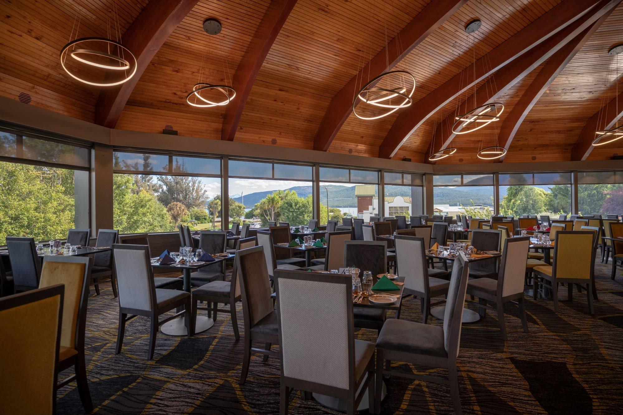 Distinction Luxmore Hotel Te Anau Εξωτερικό φωτογραφία
