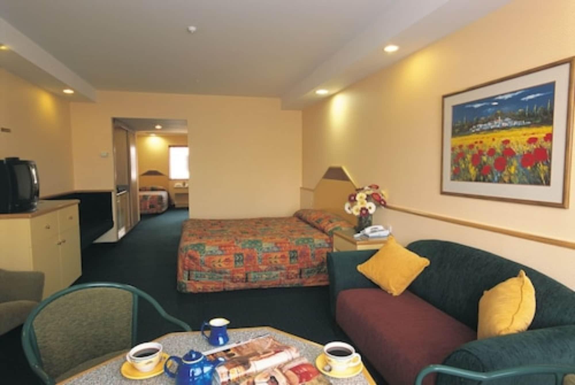 Distinction Luxmore Hotel Te Anau Εξωτερικό φωτογραφία