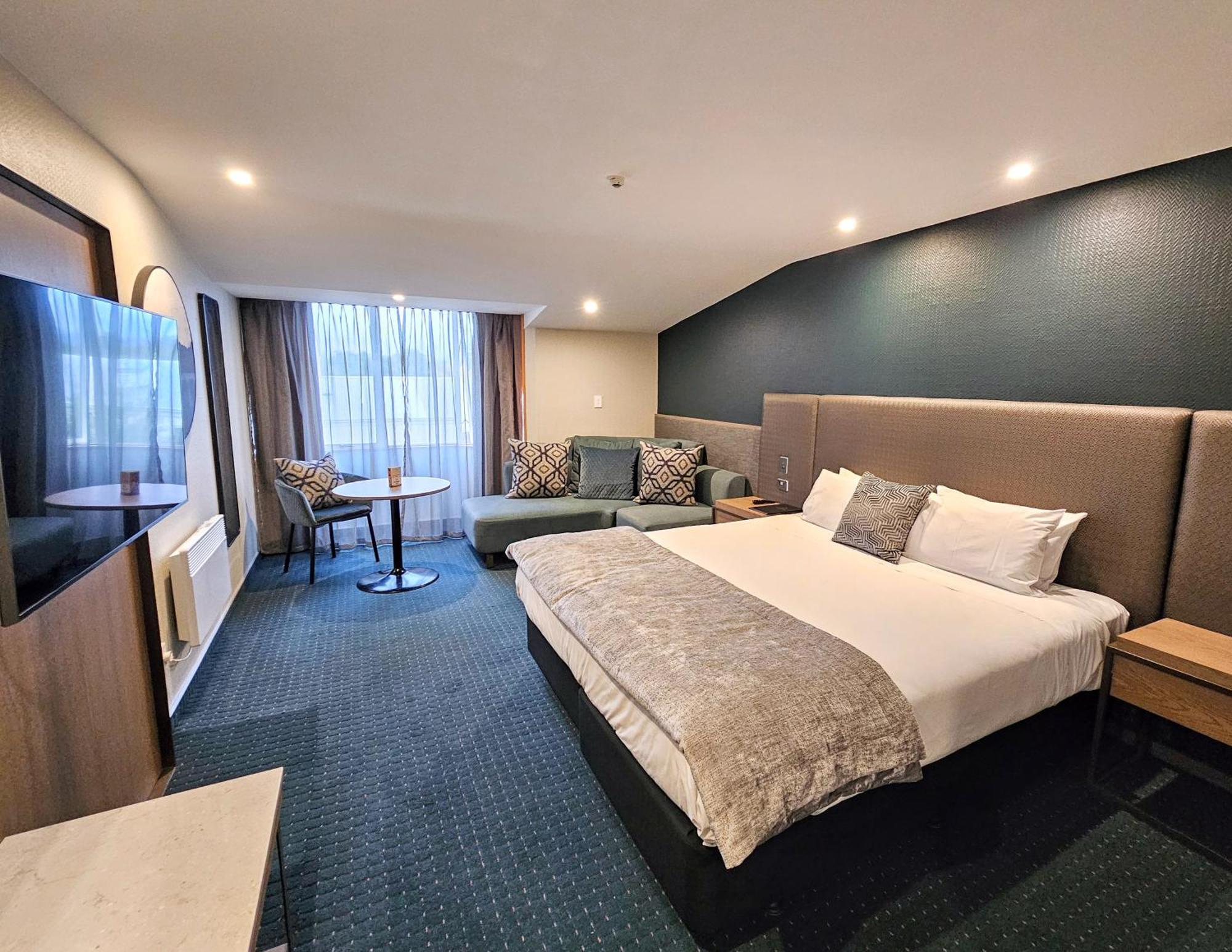 Distinction Luxmore Hotel Te Anau Εξωτερικό φωτογραφία