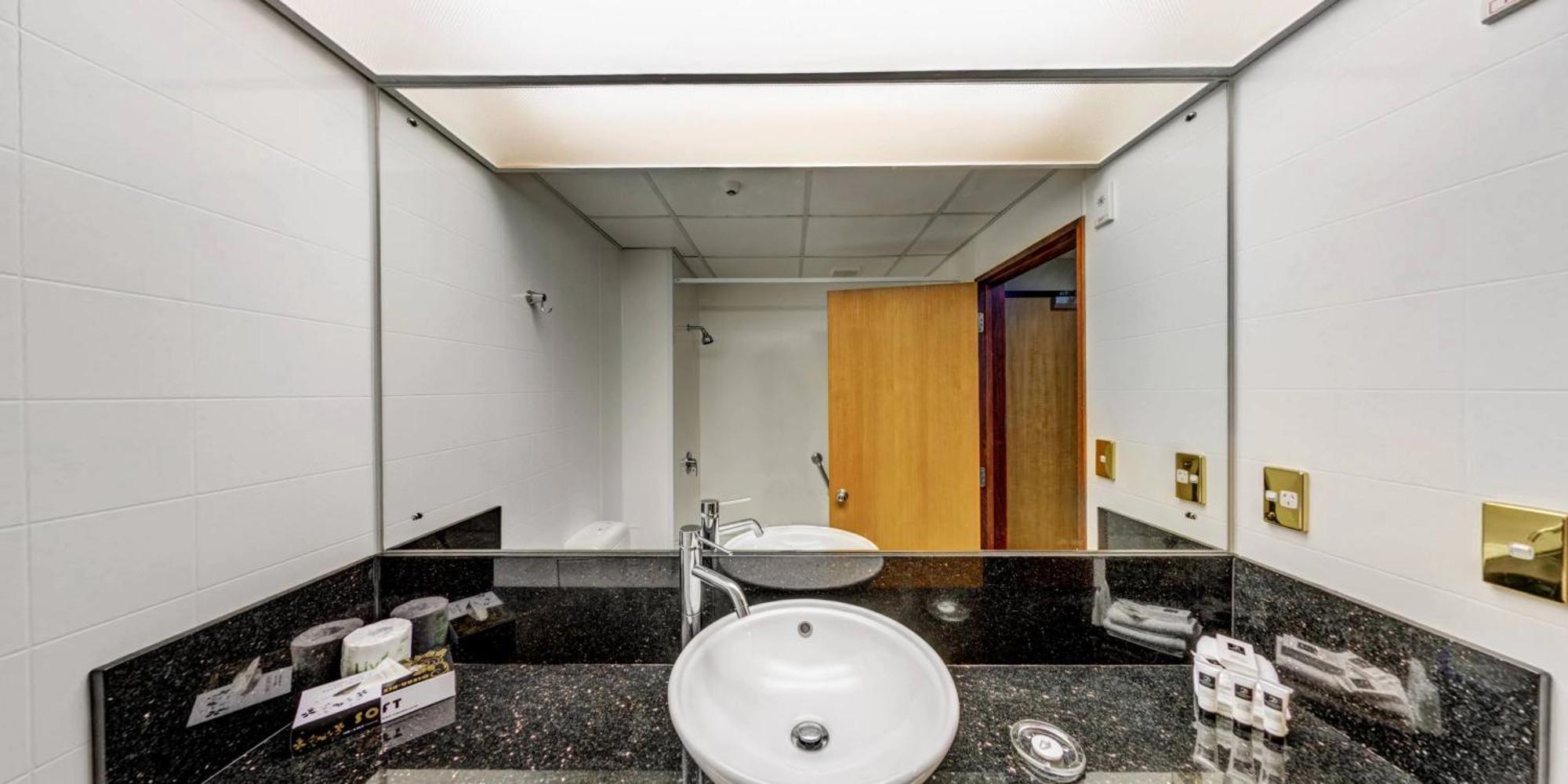 Distinction Luxmore Hotel Te Anau Εξωτερικό φωτογραφία