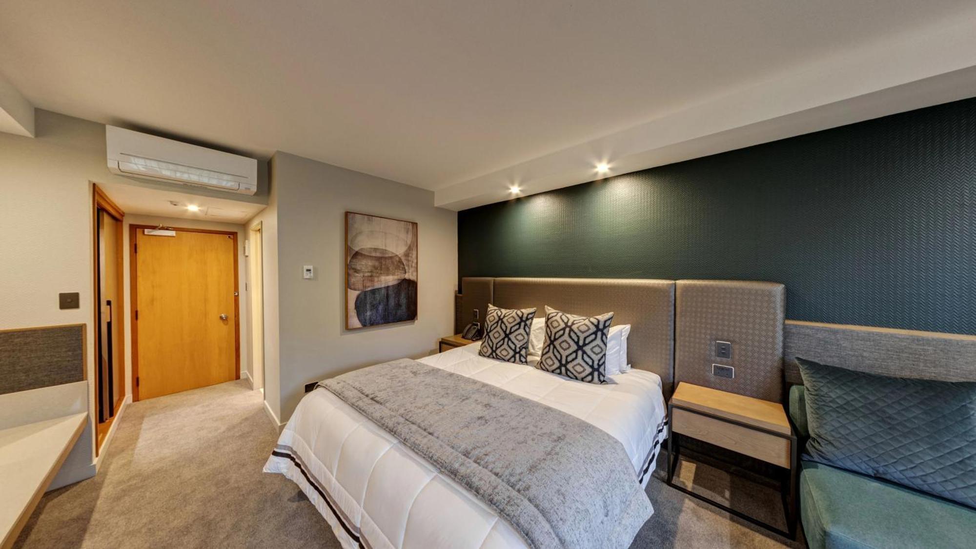 Distinction Luxmore Hotel Te Anau Εξωτερικό φωτογραφία